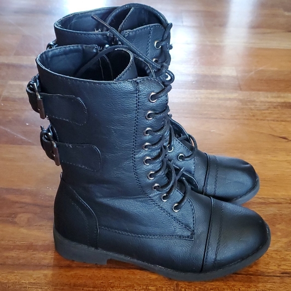 Lucky Top Other - Girls Black Combat Boots size 2